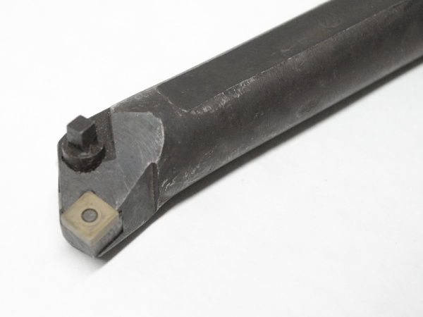 Резец расточной с квадратной пластиной (2145-0605) D=26 L=240 S26X PSKNR 09 Харьковский ИЗ