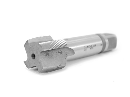 Метчик М42х2 машинно-ручной (HSS) левый сквозной исп2 Beltools