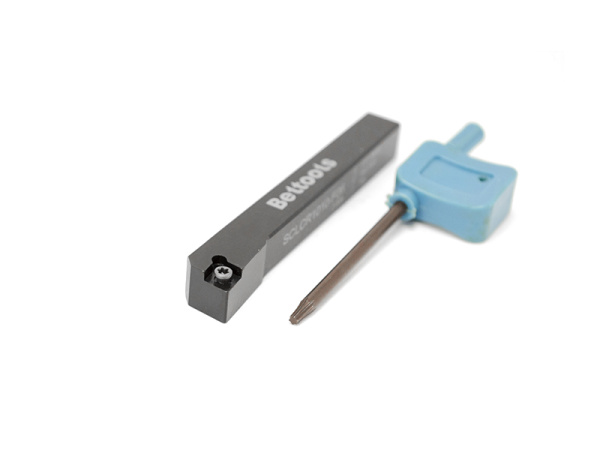 Резец проходной с ромбической пластиной 10х10х80 SCLCR 1010 F06 «Русский Инструмент» (РИ)